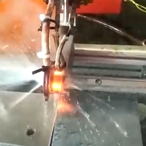 在葉片泵的組合零件中，高頻感應(yīng)加熱機(jī)是怎樣對(duì)葉片進(jìn)行熱處理的？